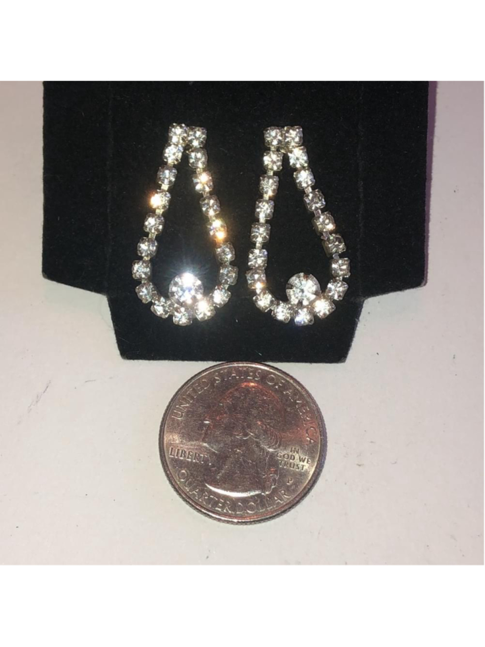 Vintage Silver Tone CZ Rhinestone Dangling Runway Statement Pierced Earrings - Picture 6 of 6